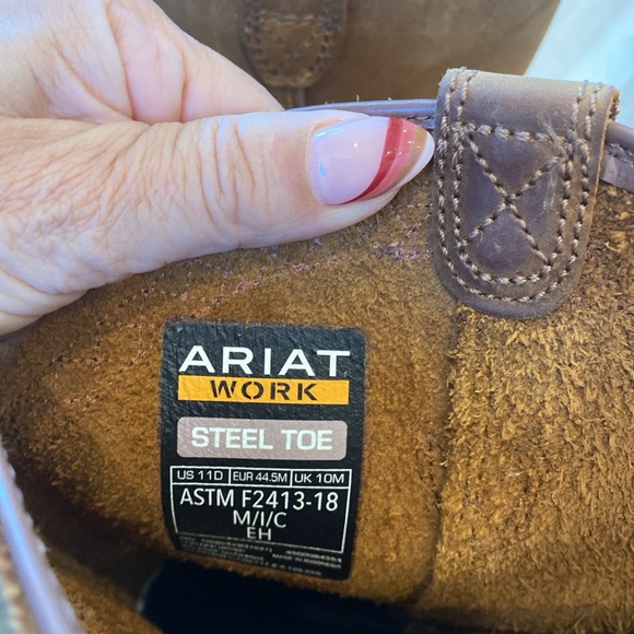 ARIAT Work Boots - Picture 5 of 5